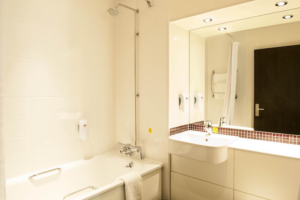 Premier Inn Stirling City Centre Bilik gambar